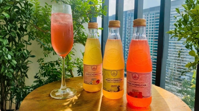 Kombucha nguyên chất hương lên men tự nhiên – đồ uống detox hỗ trợ giảm cân